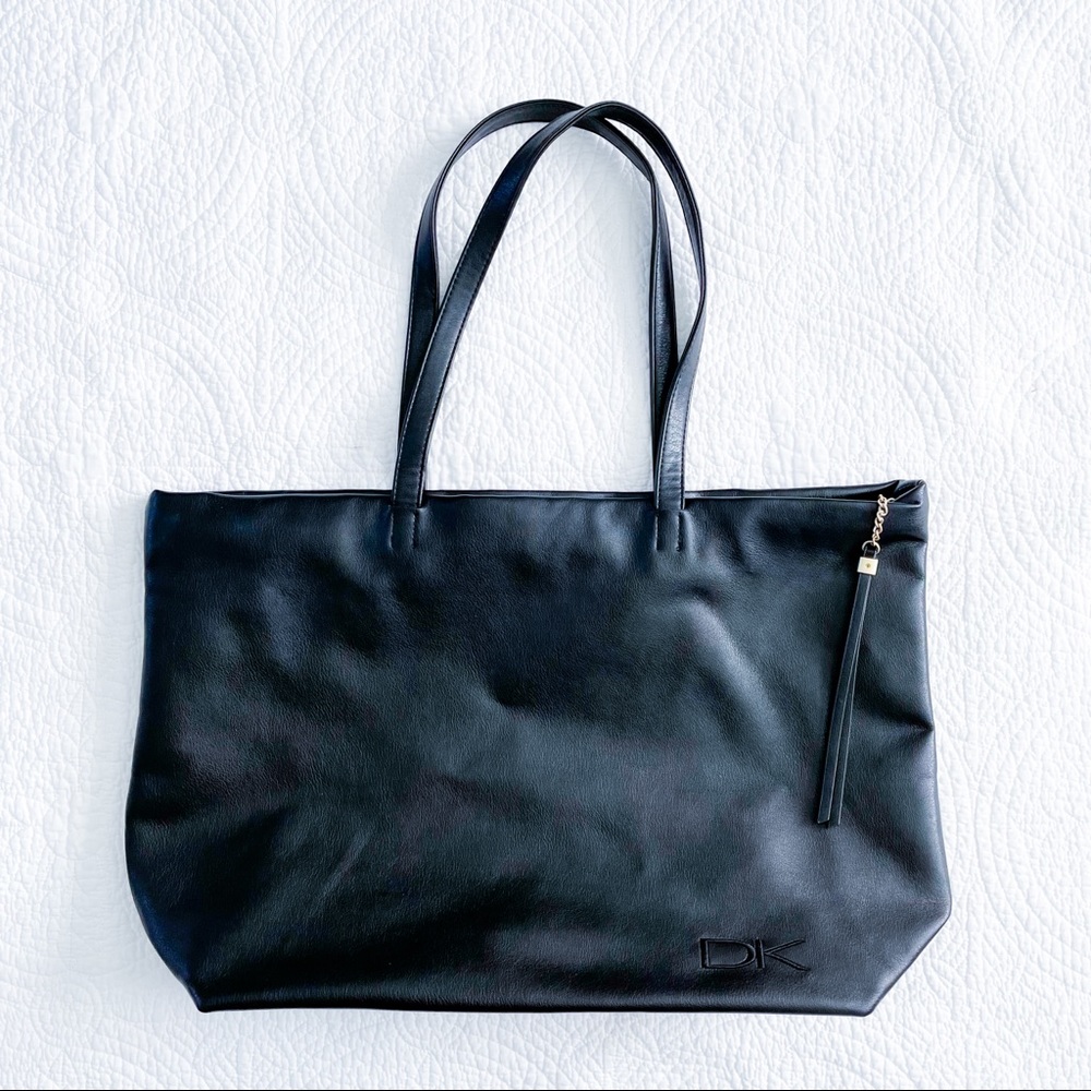 Donna Karan Cosmetics Black Zip Top Shoulder Bag